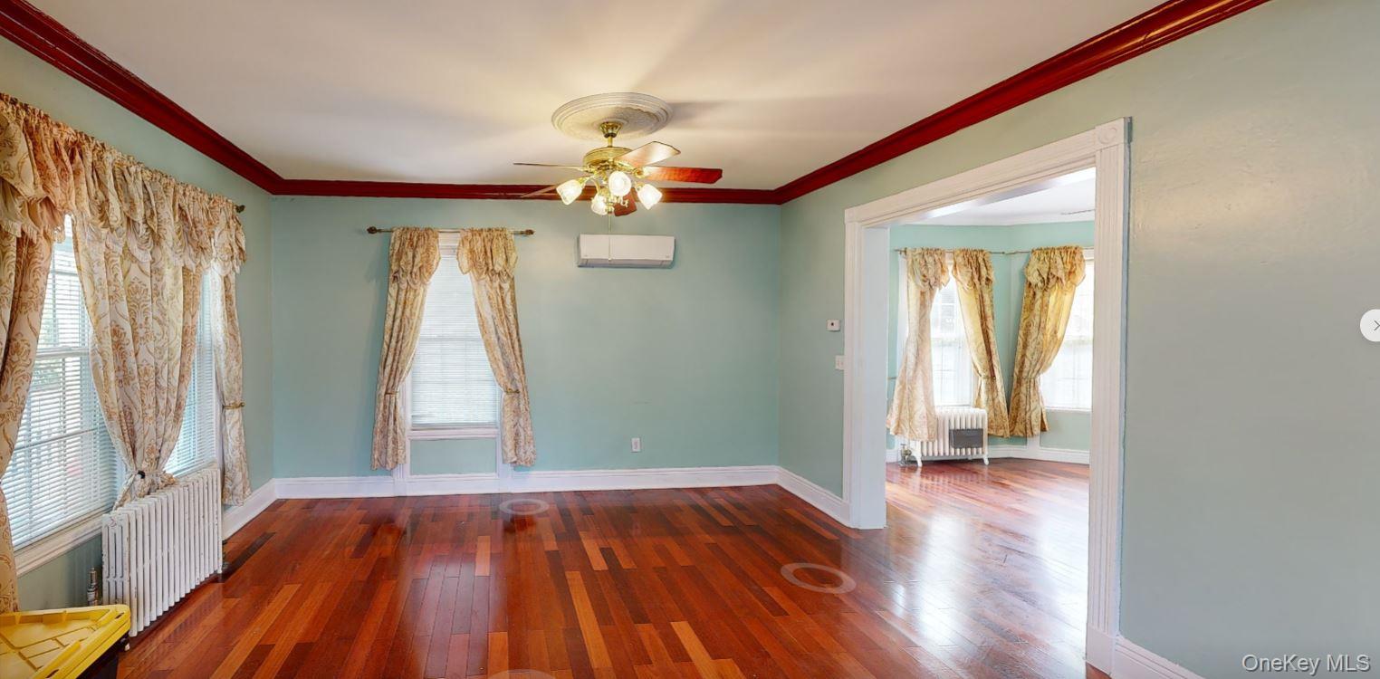 85-32 116 Street, Richmond Hill, NY 11418