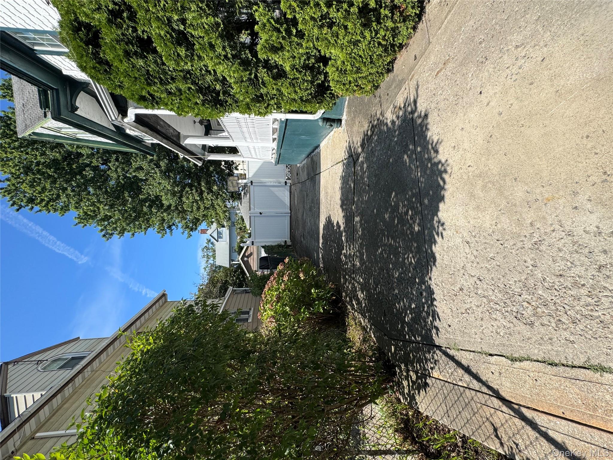 85-32 116 Street, Richmond Hill, NY 11418