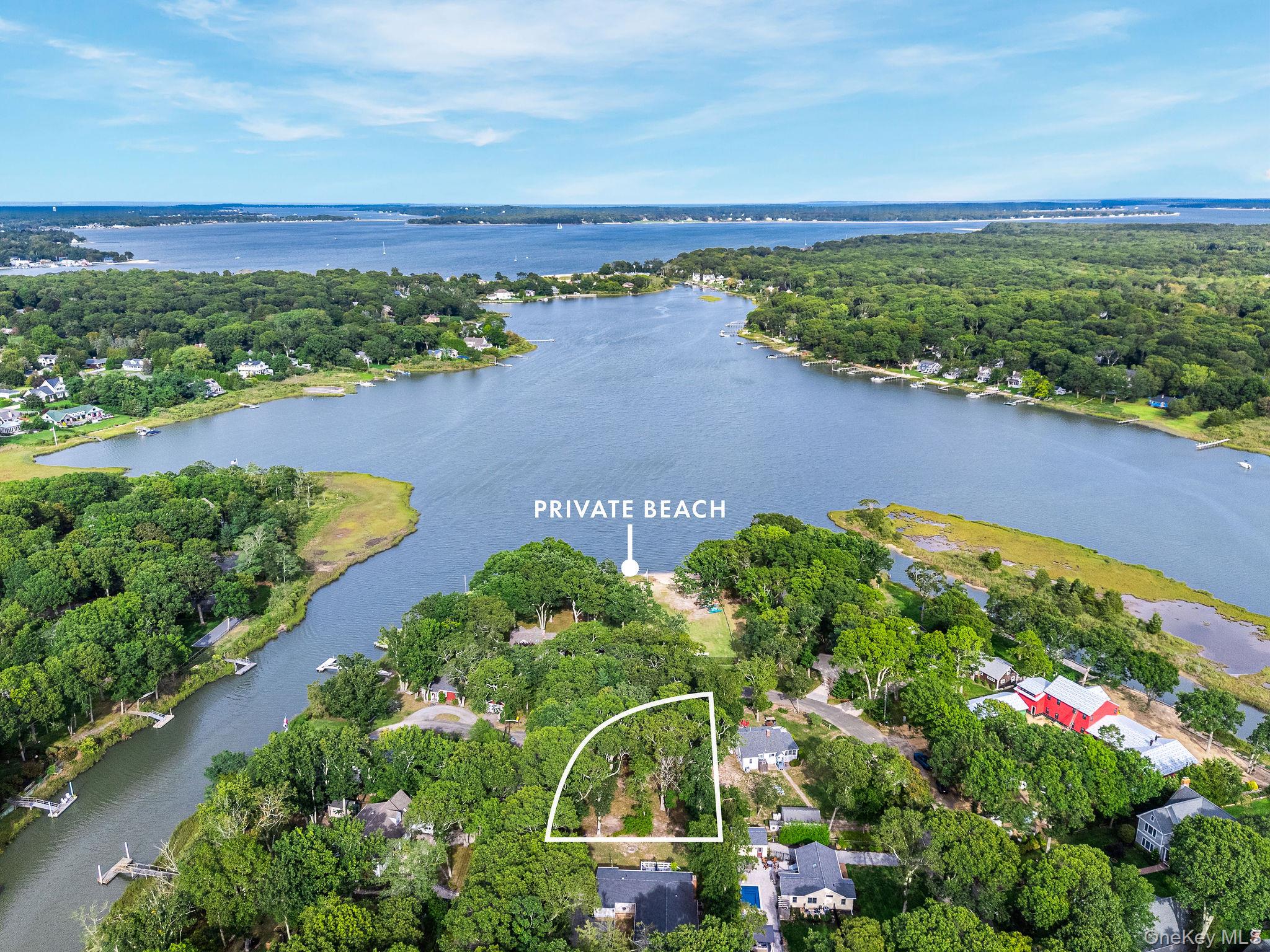 1700 Smith Drive S, Southold, NY 11971