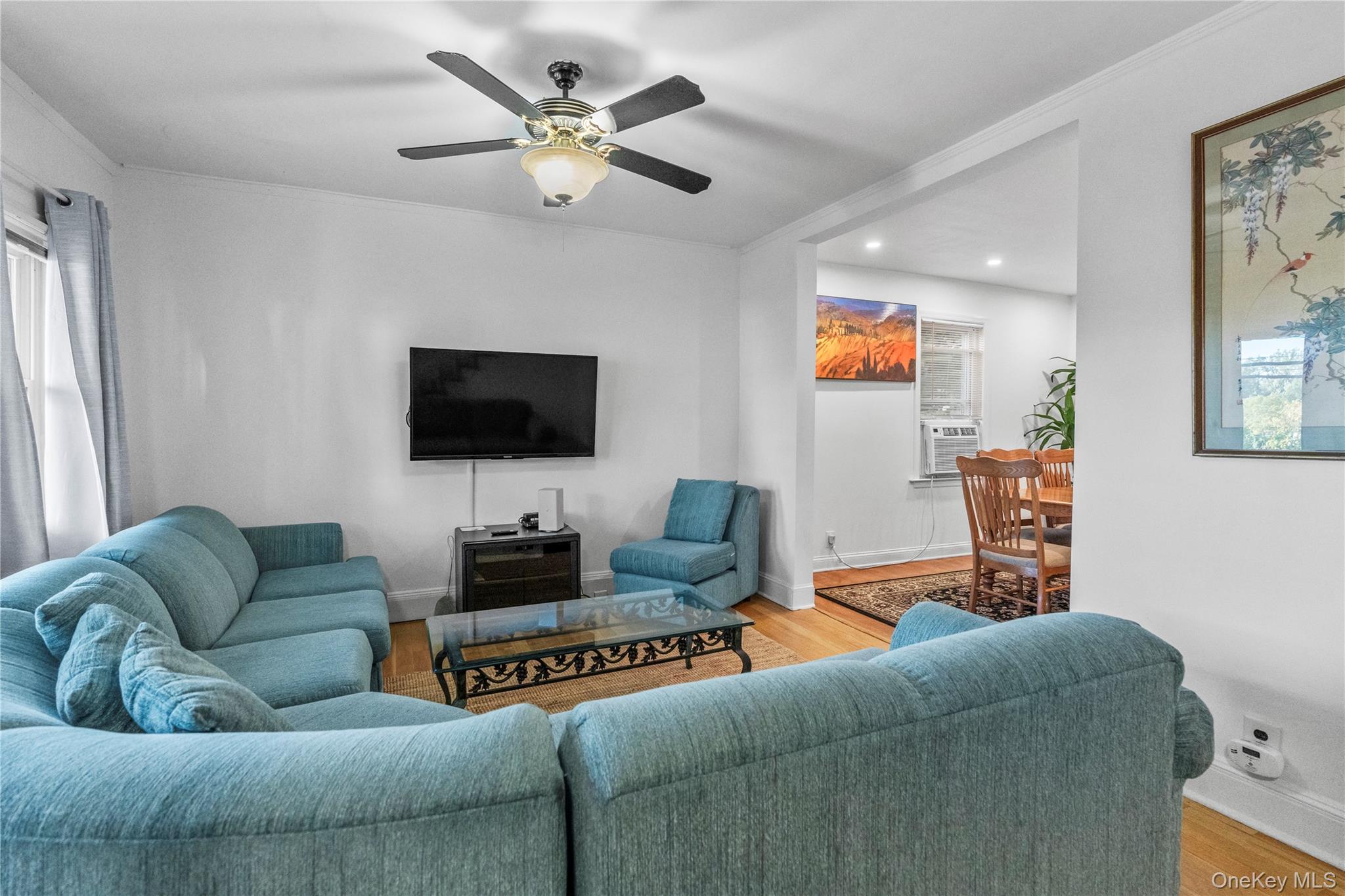 21 S Washington Avenue, Hartsdale, NY 10530