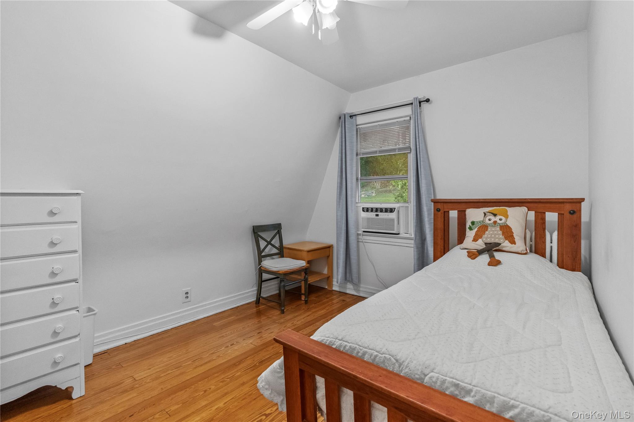 21 S Washington Avenue, Hartsdale, NY 10530