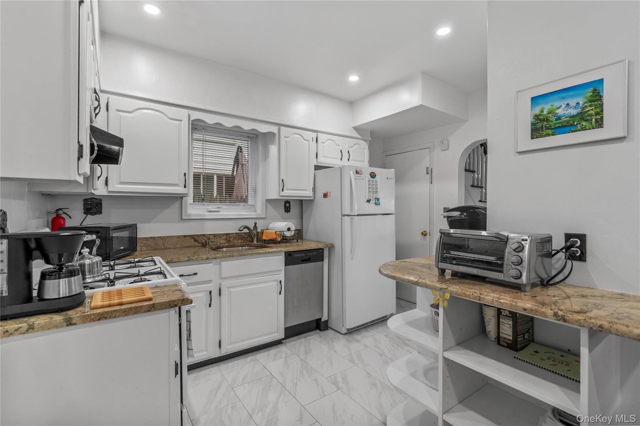 21 S Washington Avenue, Hartsdale, NY 10530