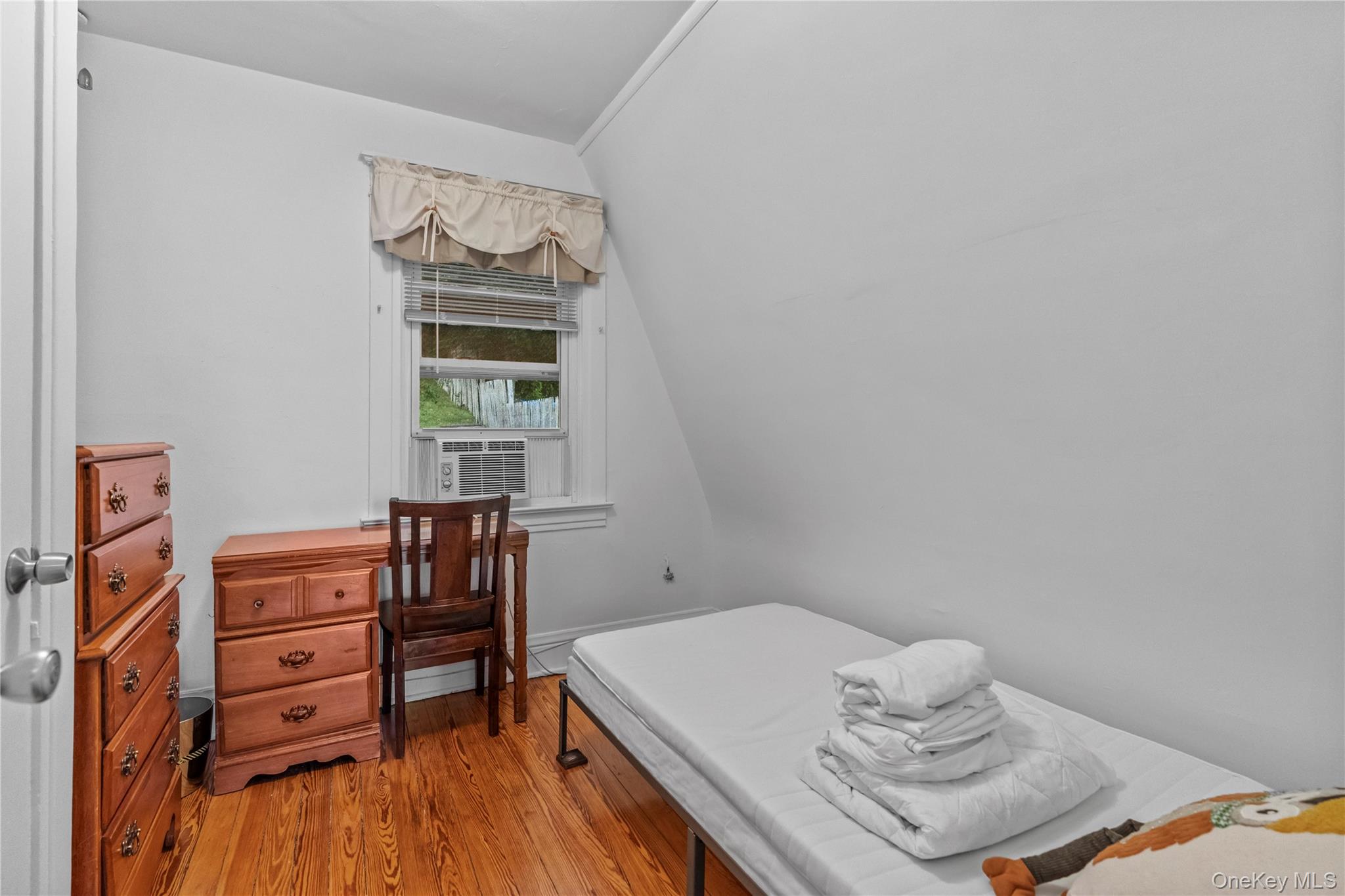 21 S Washington Avenue, Hartsdale, NY 10530