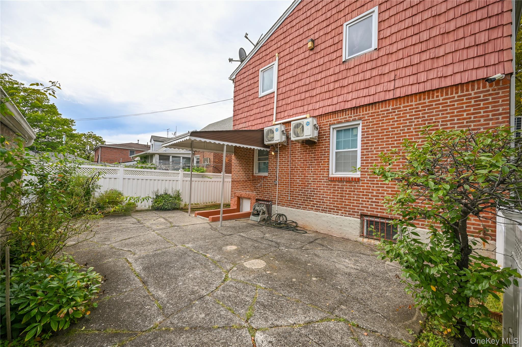 19720 58 Avenue, Fresh Meadows, NY 11365