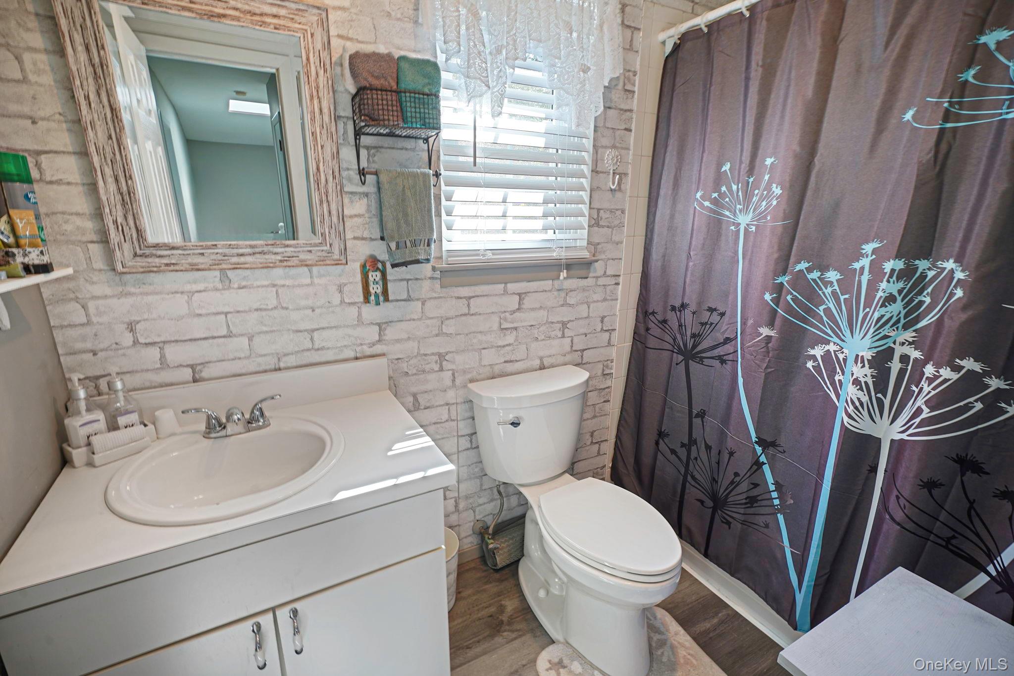 11 Patrick Lane, Ridge, NY 11961