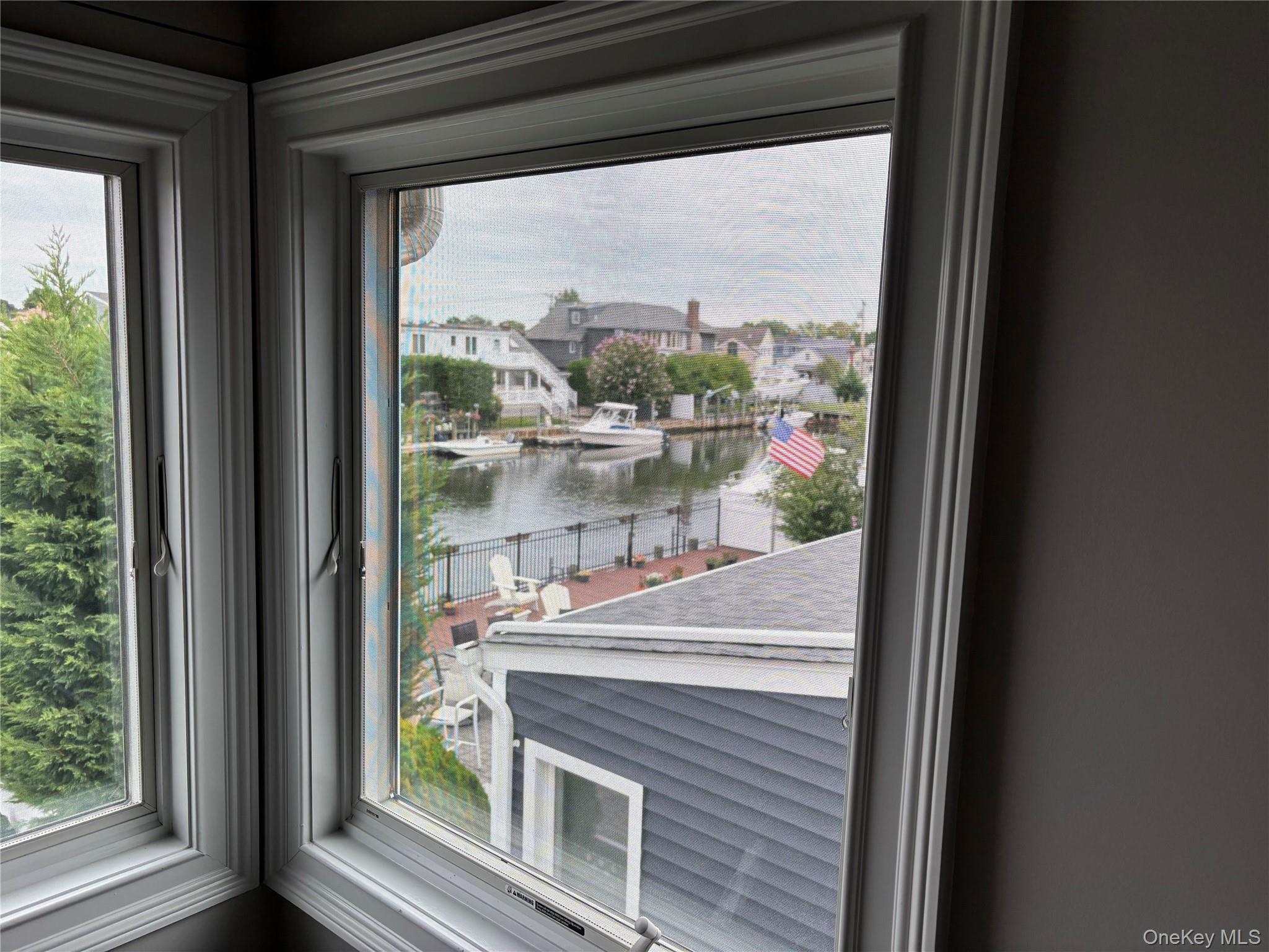 65 Jefferson Place, Massapequa, NY 11758