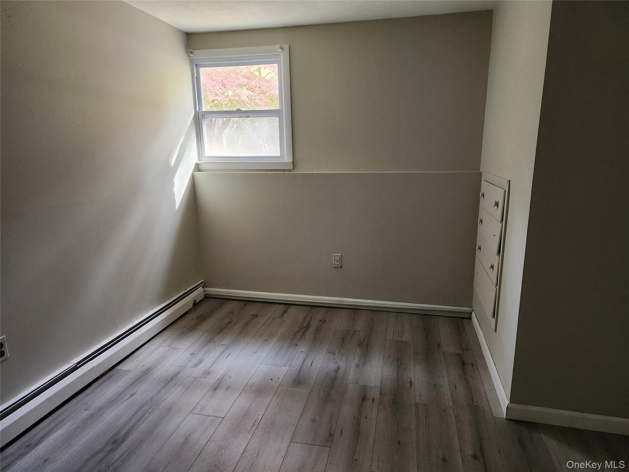 4 Norman Drive, Shoreham, NY 11786