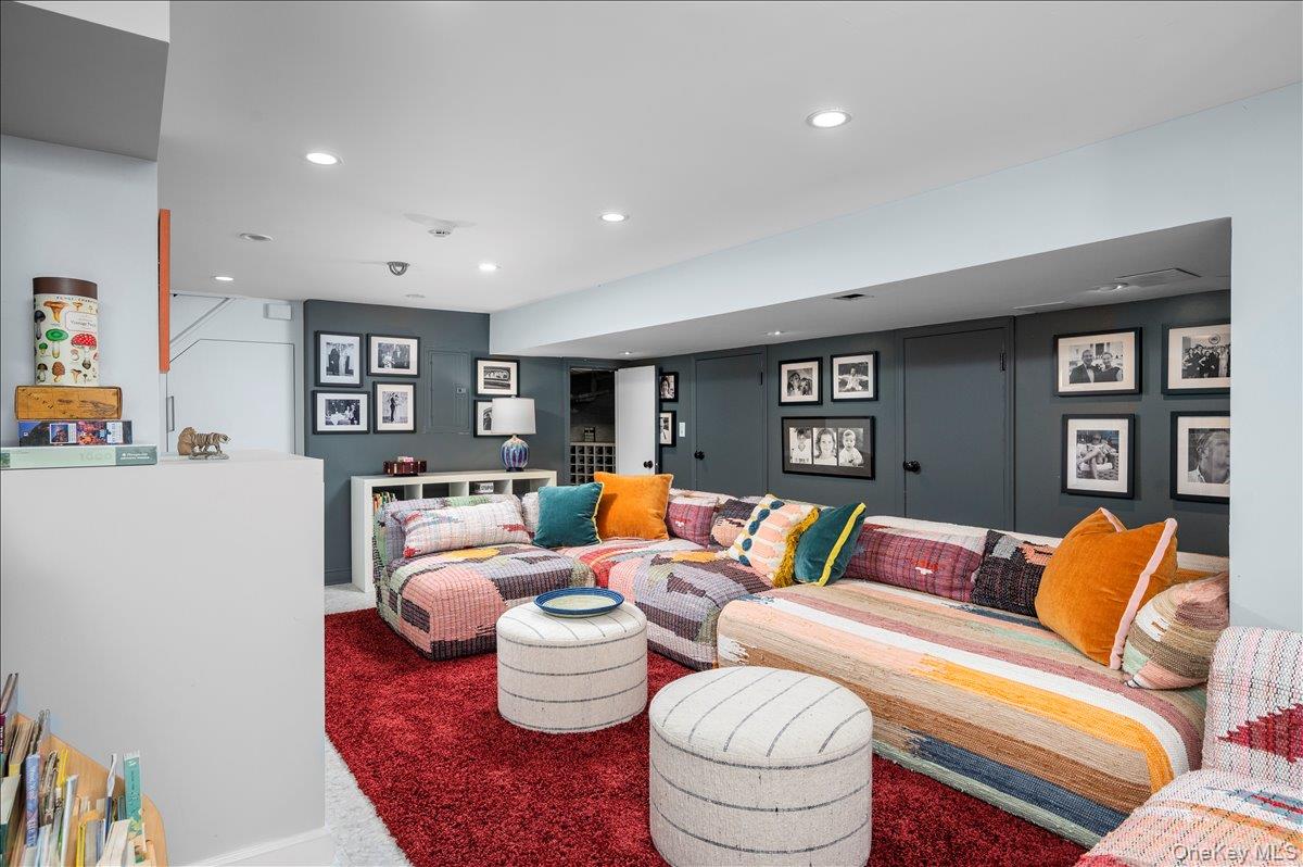 18 S Ridge Road, Larchmont, NY 10538