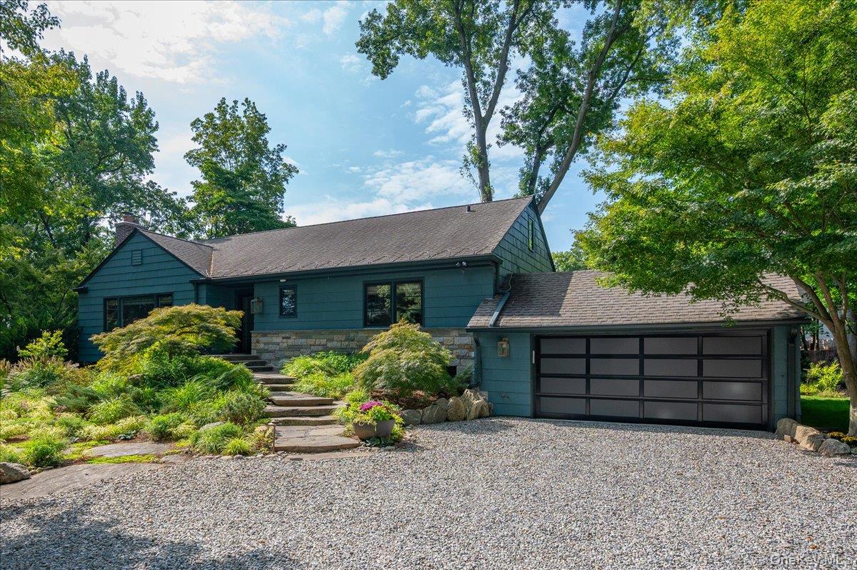 18 S Ridge Road, Larchmont, NY 10538