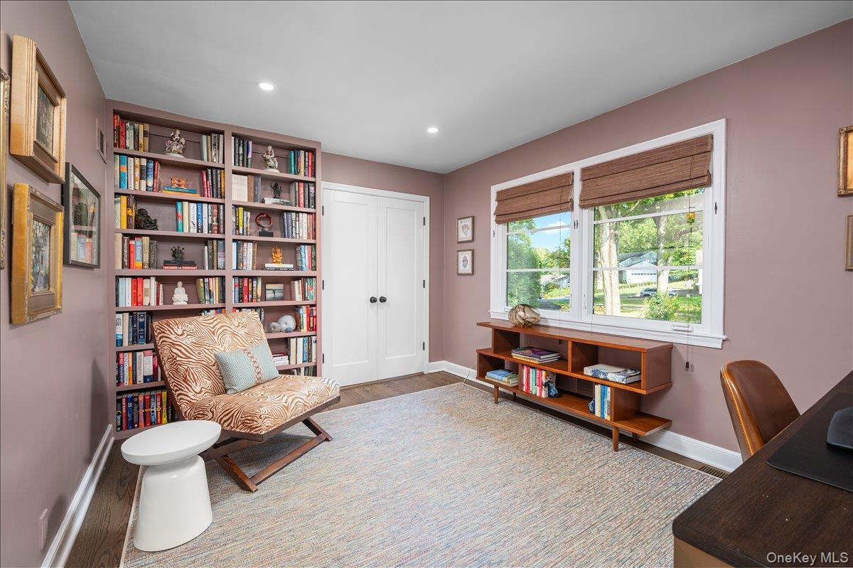 18 S Ridge Road, Larchmont, NY 10538