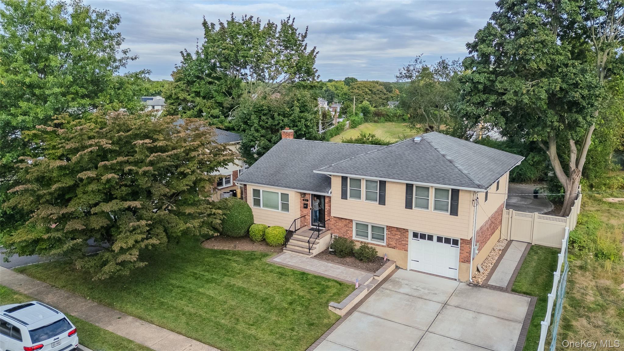 114 Spruce Avenue, Bethpage, NY 11714