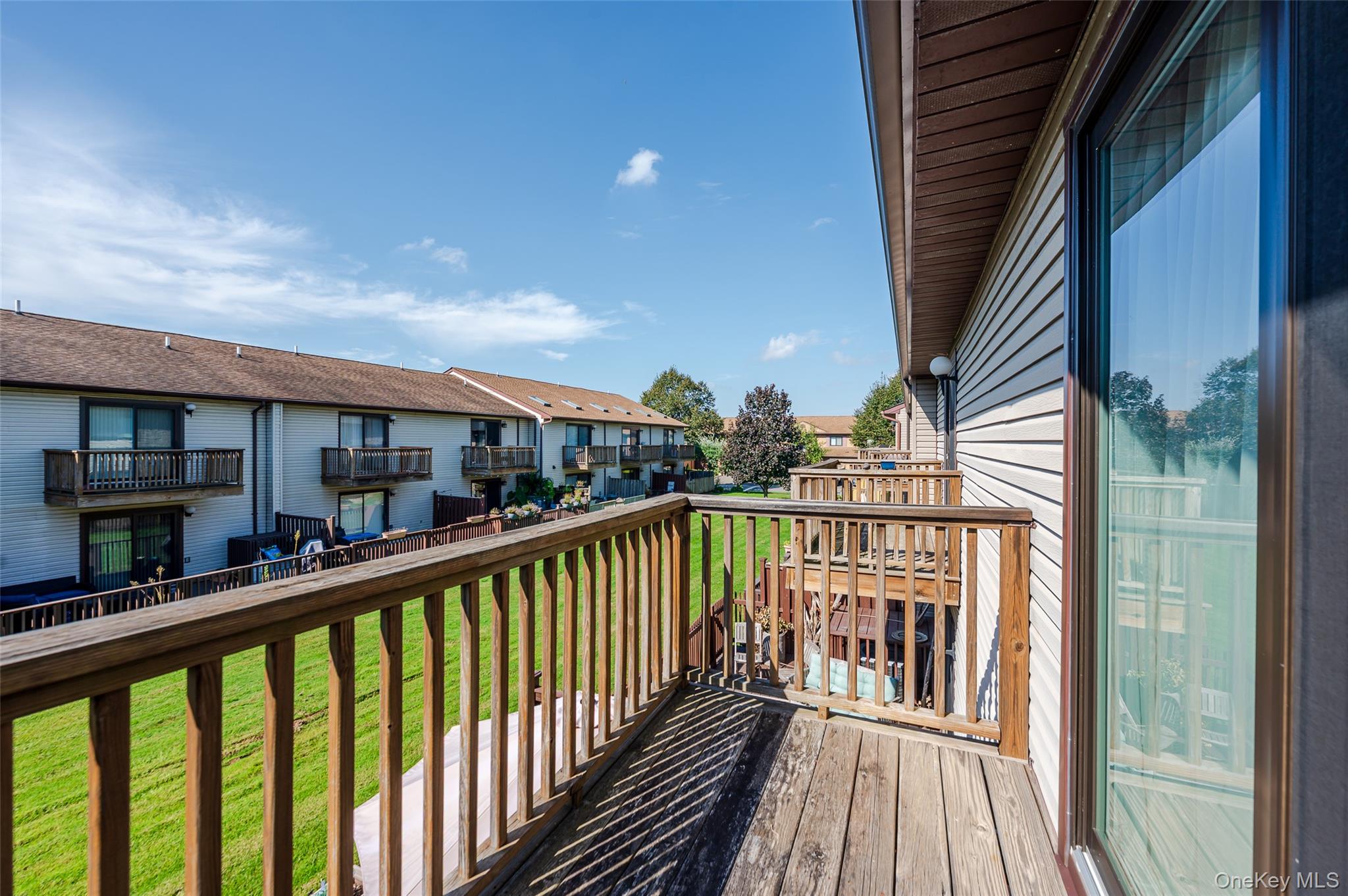 100 Daly # 410, Oceanside, NY 11572