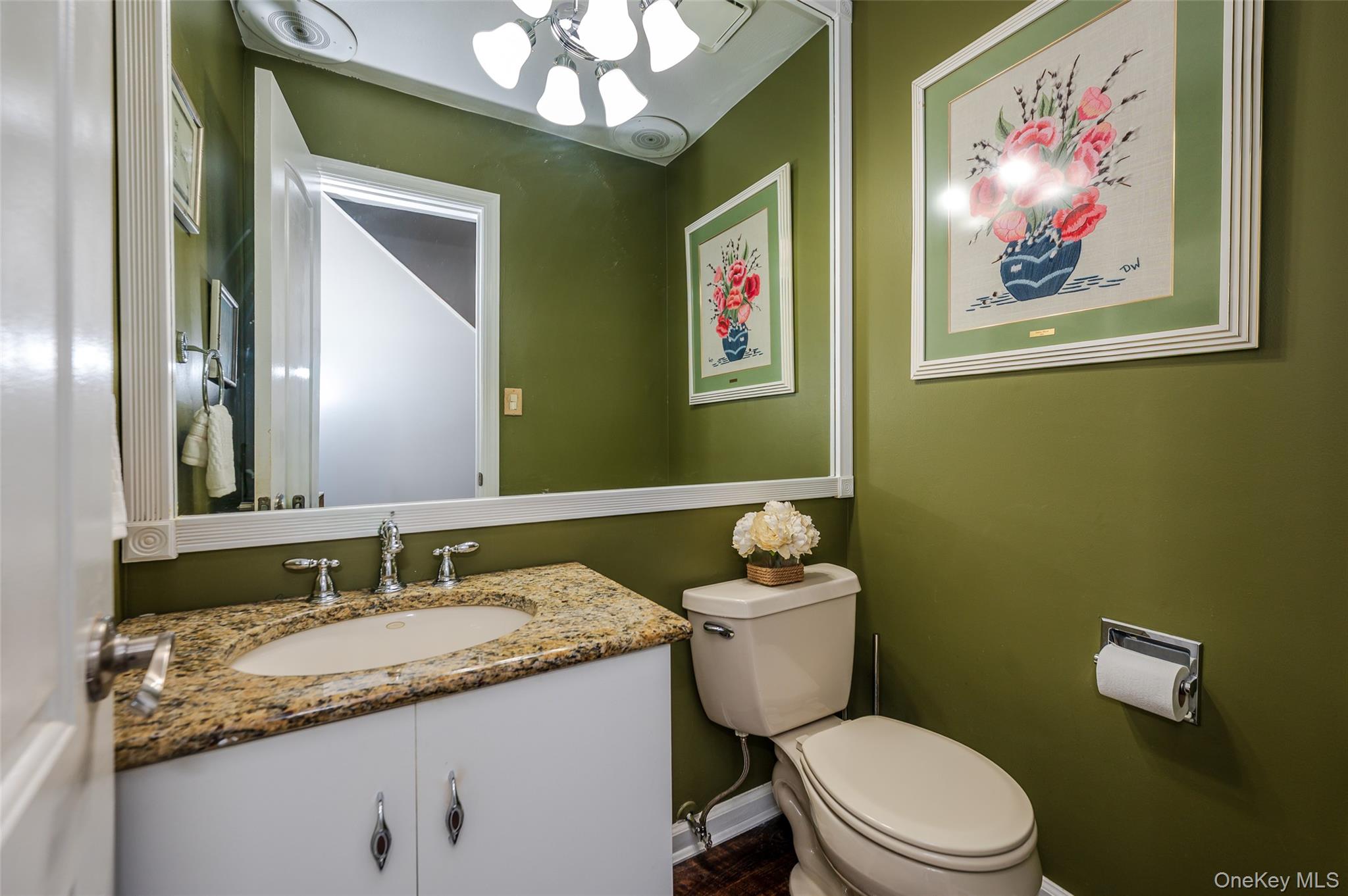 100 Daly # 410, Oceanside, NY 11572