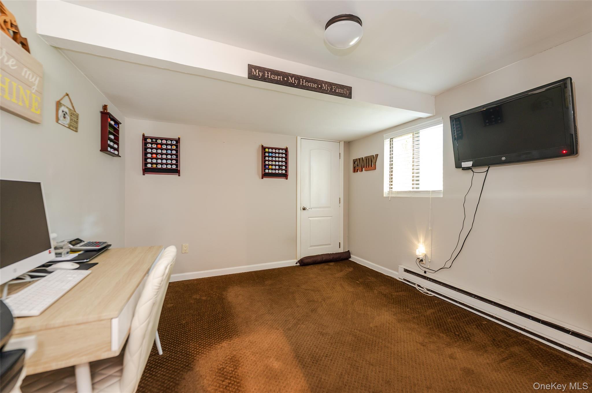 100 Daly # 410, Oceanside, NY 11572