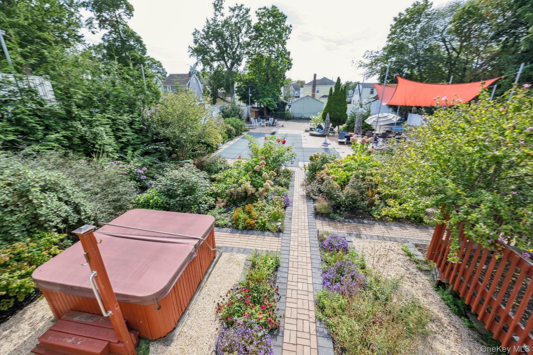 316 Scranton Avenue, Lynbrook, NY 11563