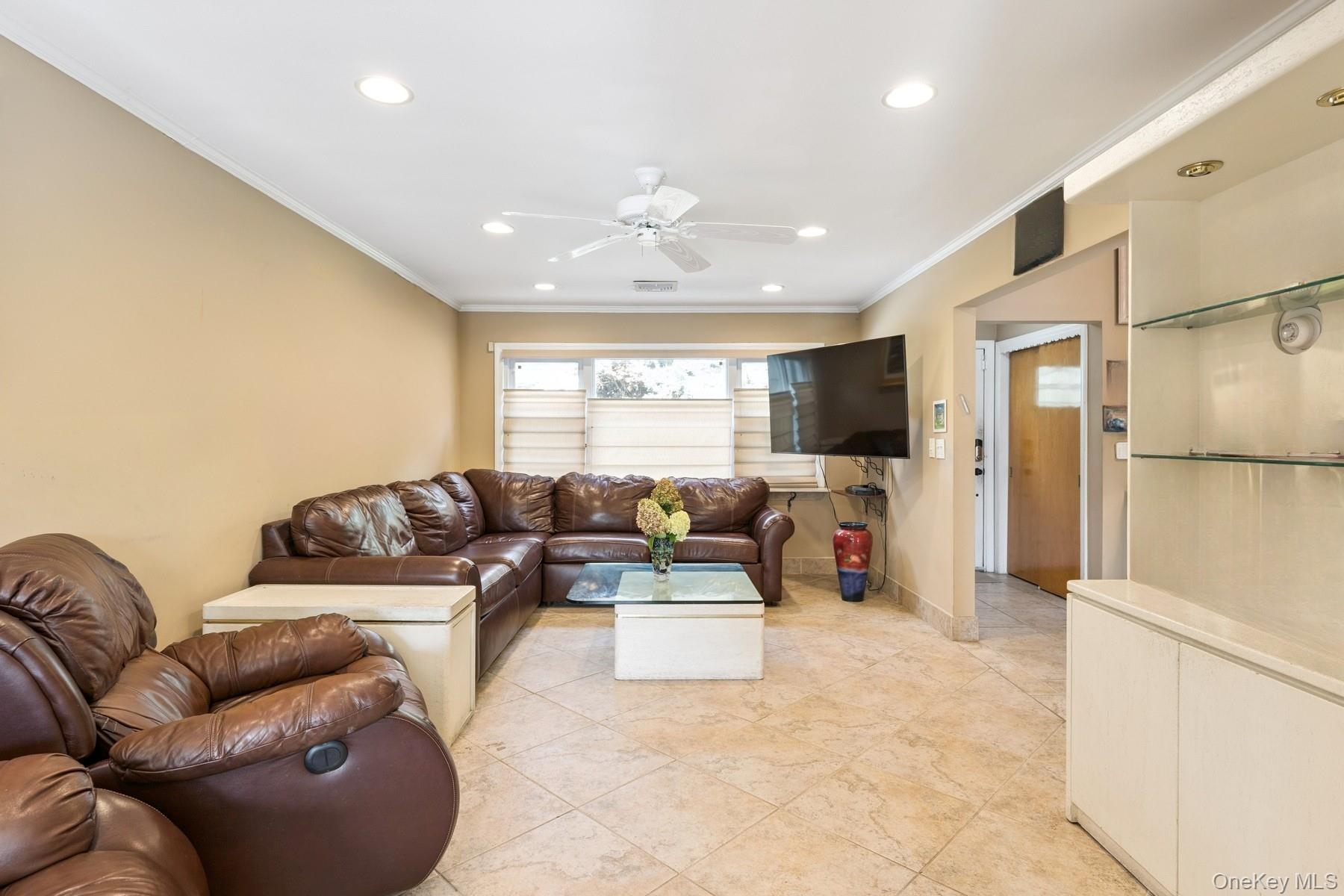 316 Scranton Avenue, Lynbrook, NY 11563