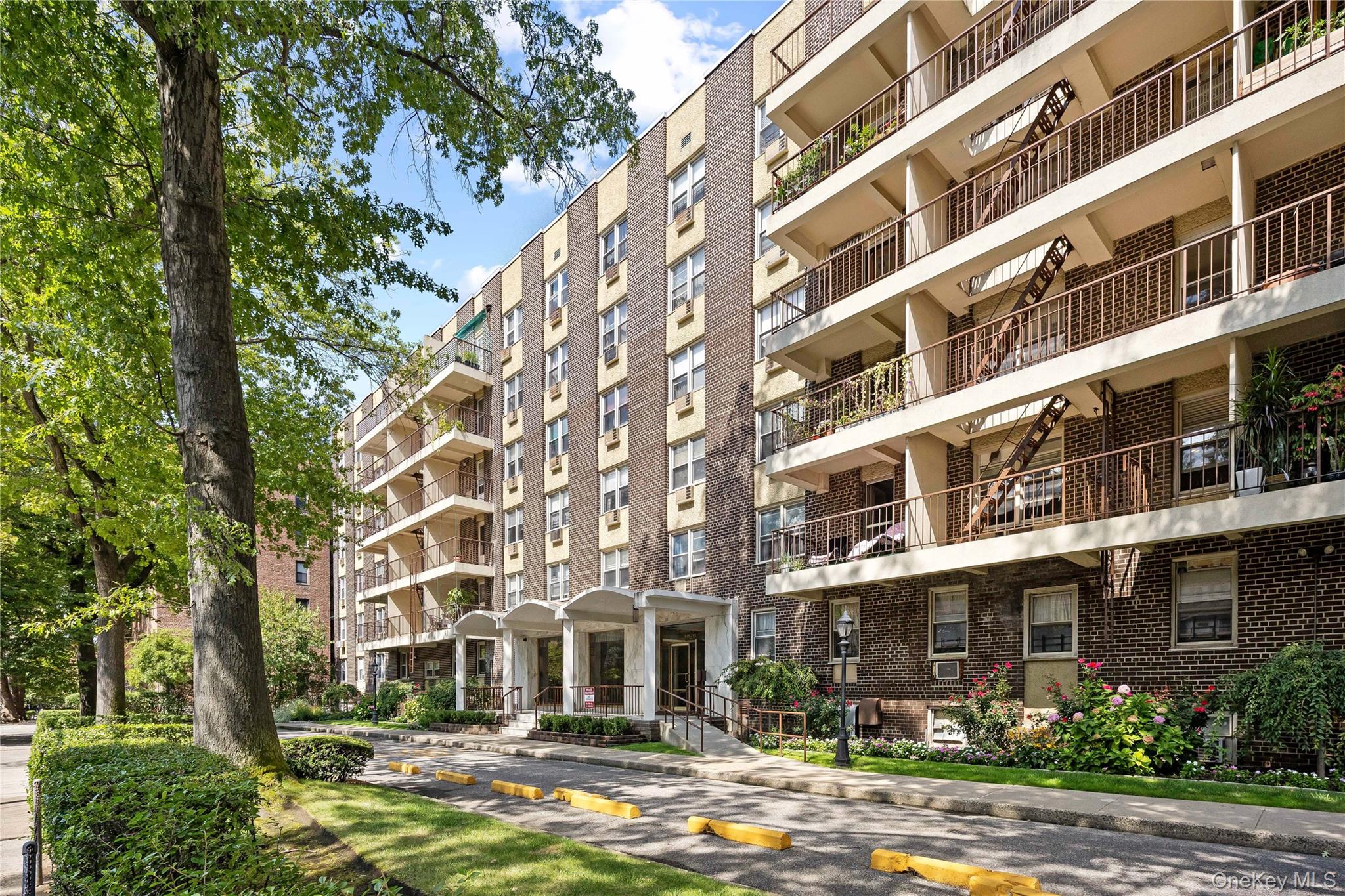 140-55 34th Avenue # 3E, Flushing, NY 11354