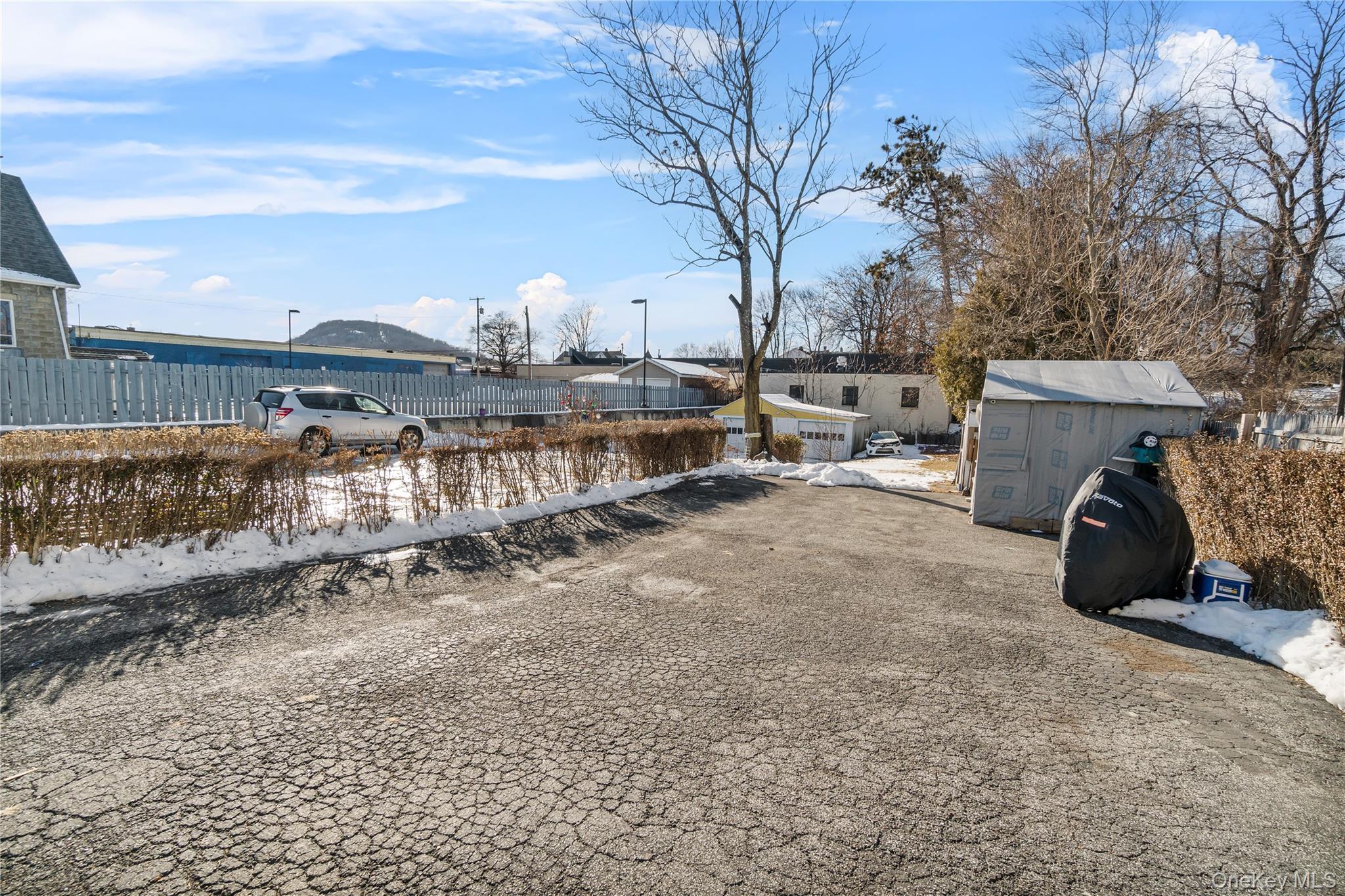 27 Fullerton Avenue, Newburgh, NY 12550