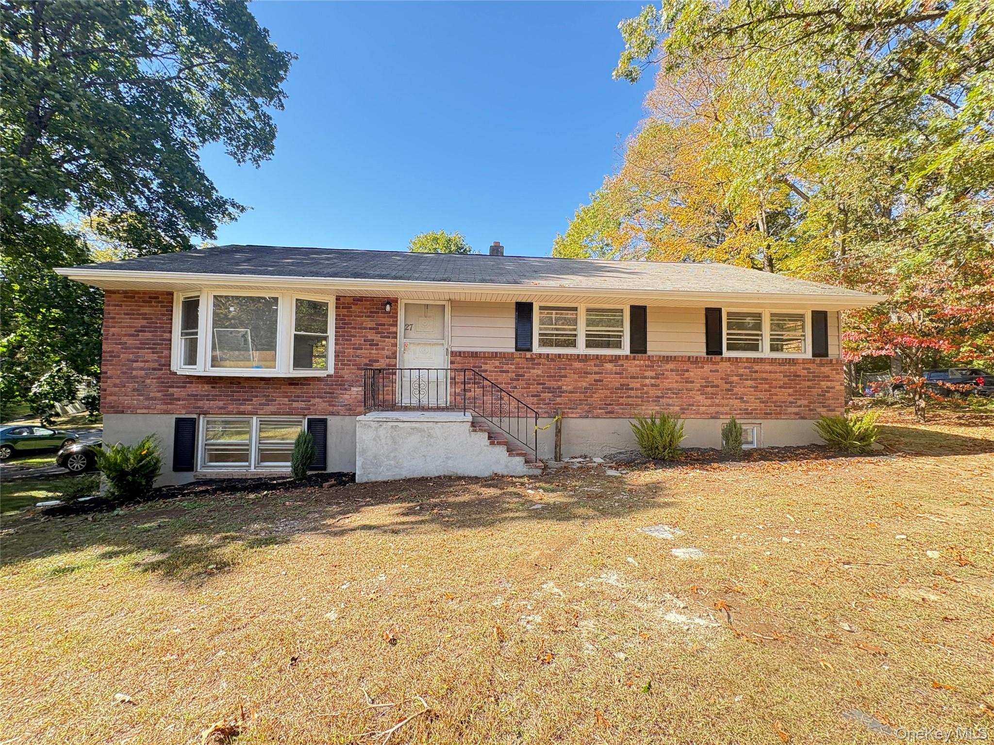 27 Floral Drive, Newburgh, NY 12550