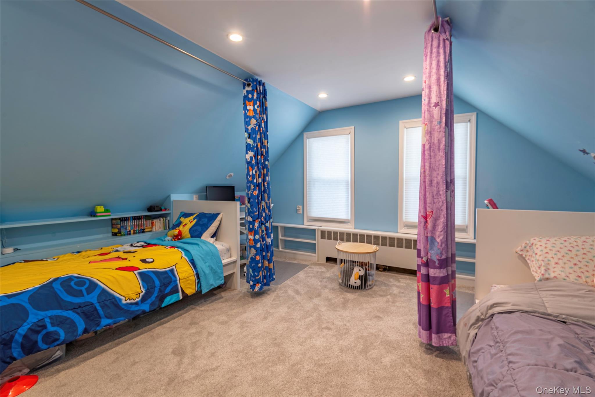 43 Orchid Lane, New Hyde Park, NY 11040