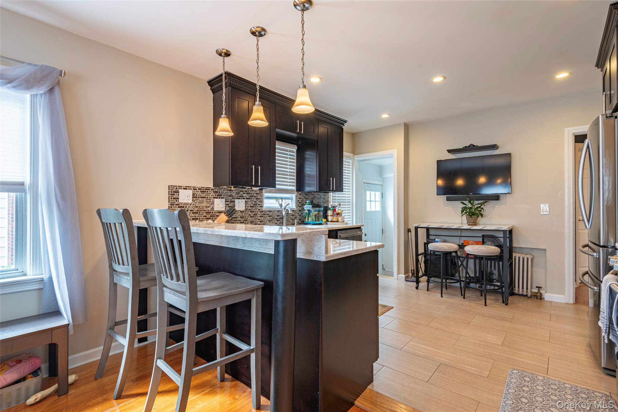 43 Orchid Lane, New Hyde Park, NY 11040