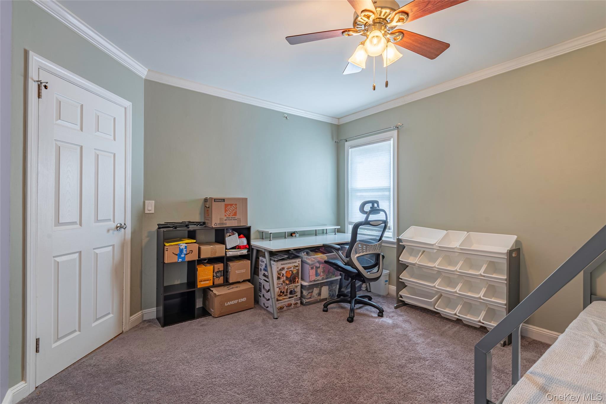 43 Orchid Lane, New Hyde Park, NY 11040