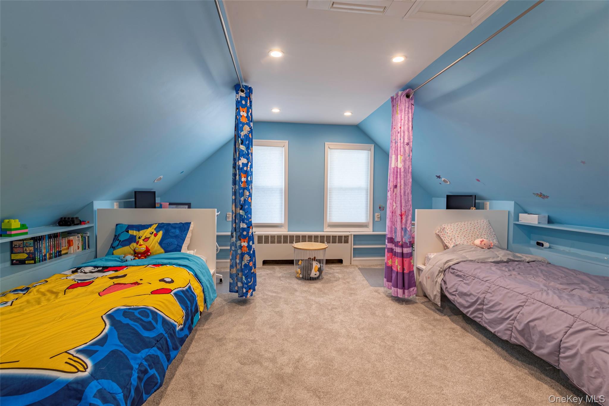 43 Orchid Lane, New Hyde Park, NY 11040