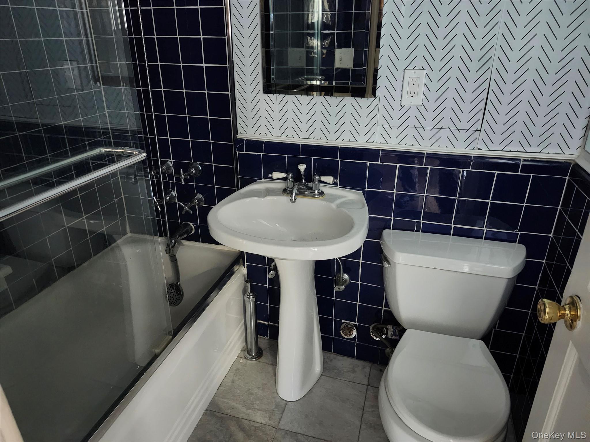 231 E 62nd Street, New York (Manhattan), NY 10065