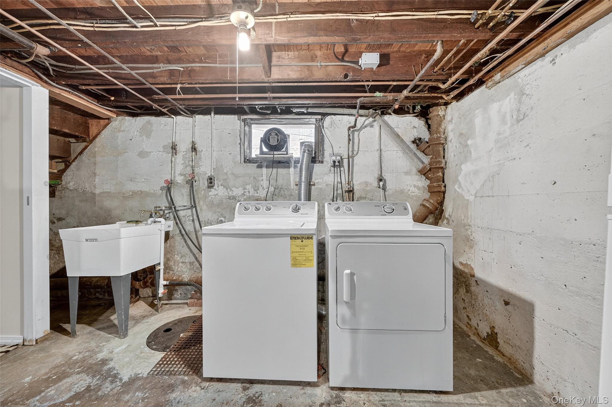 24 Rockland Terrace, Suffern, NY 10901