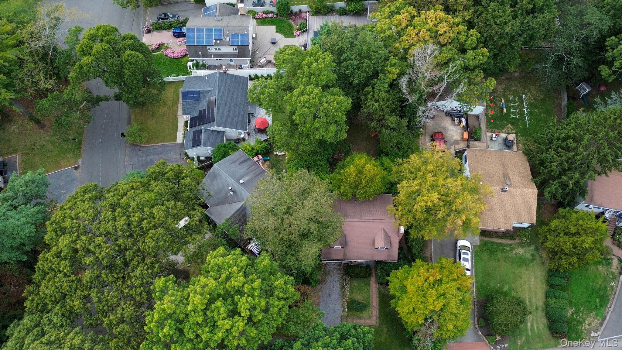 23 Pearwood Drive, Huntington Station, NY 11746