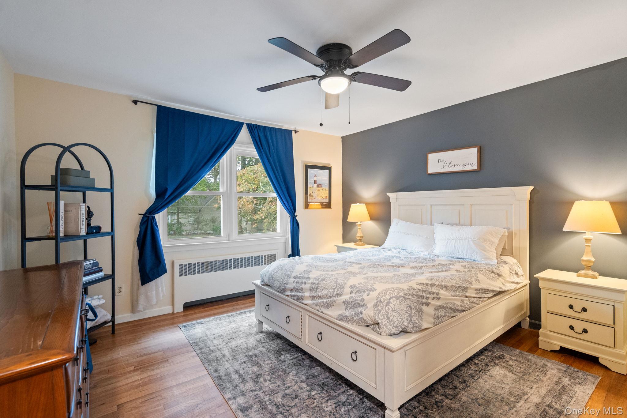 23 Pearwood Drive, Huntington Station, NY 11746