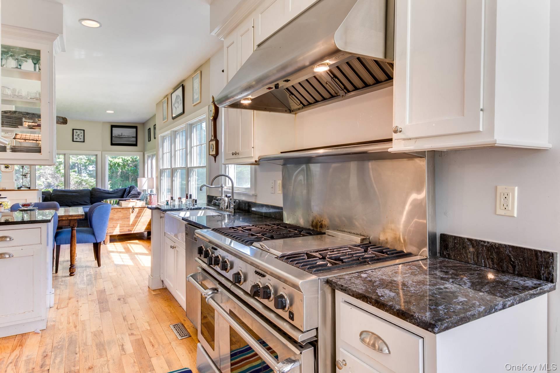 7 North Drive, Sagaponack, NY 11963