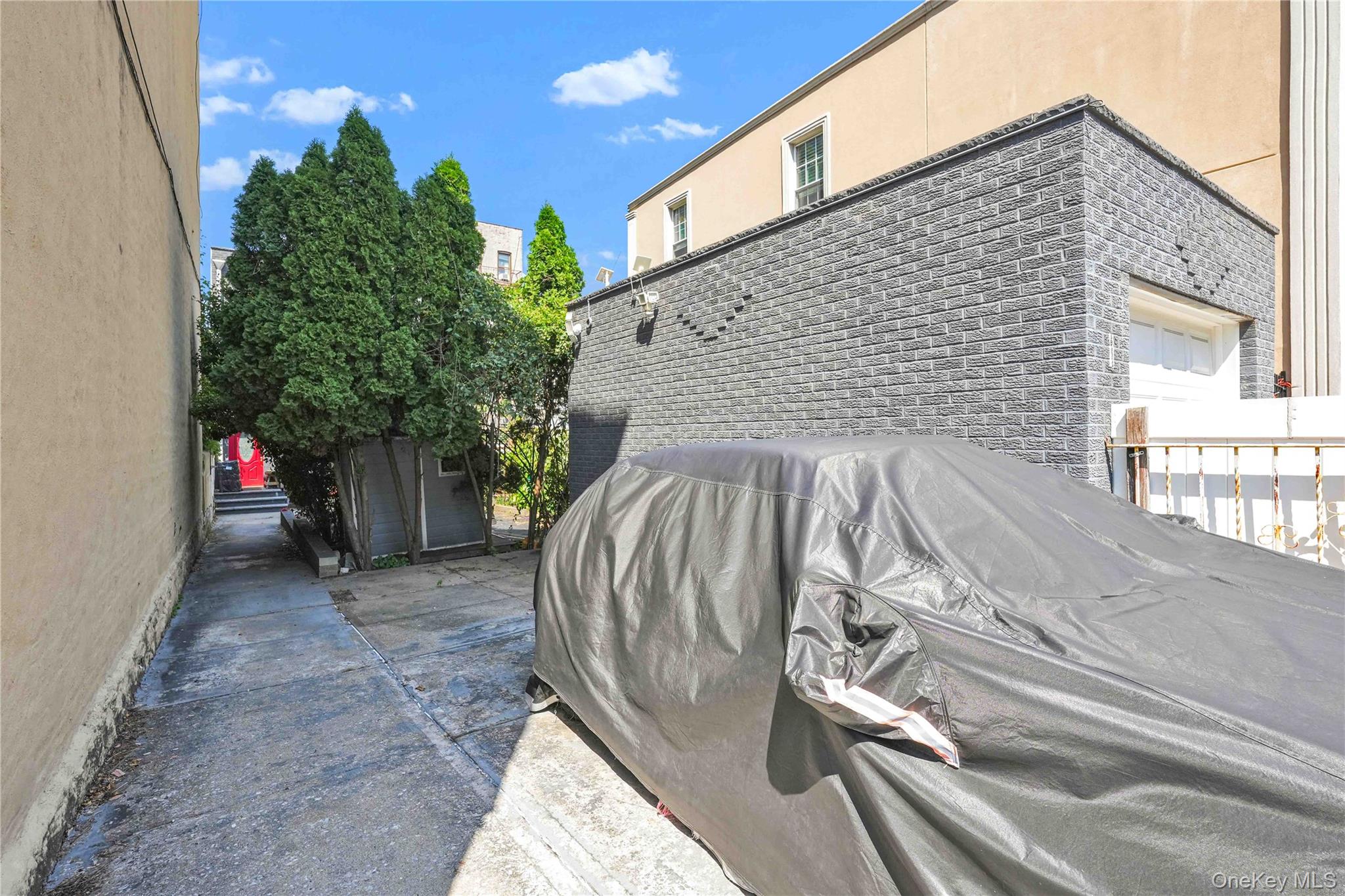 2374 38th Street, Astoria, NY 11105