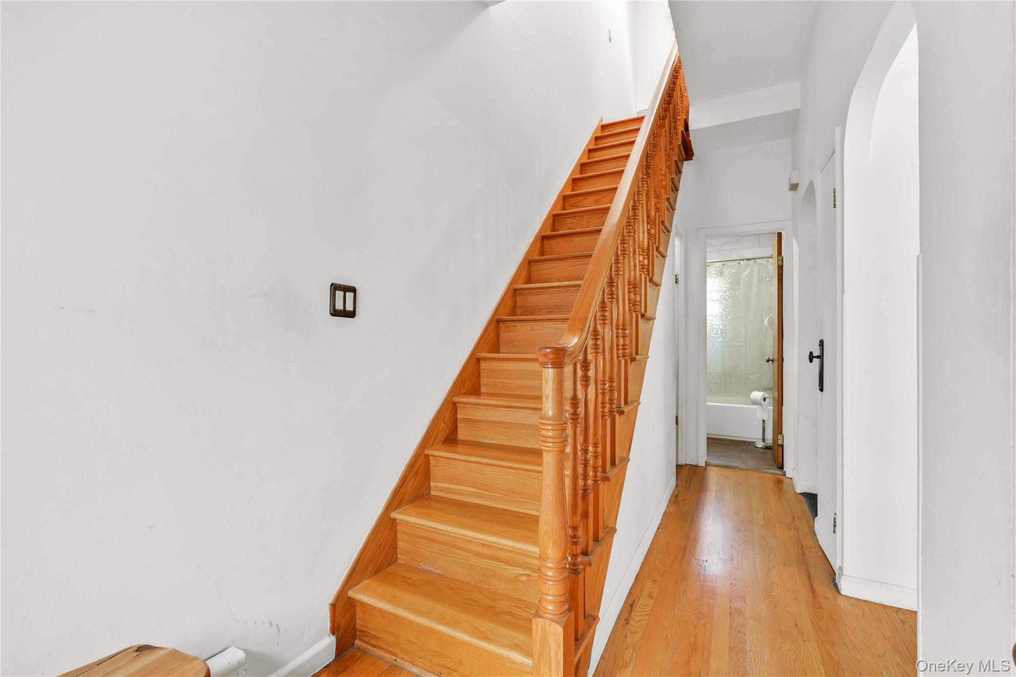 2374 38th Street, Astoria, NY 11105