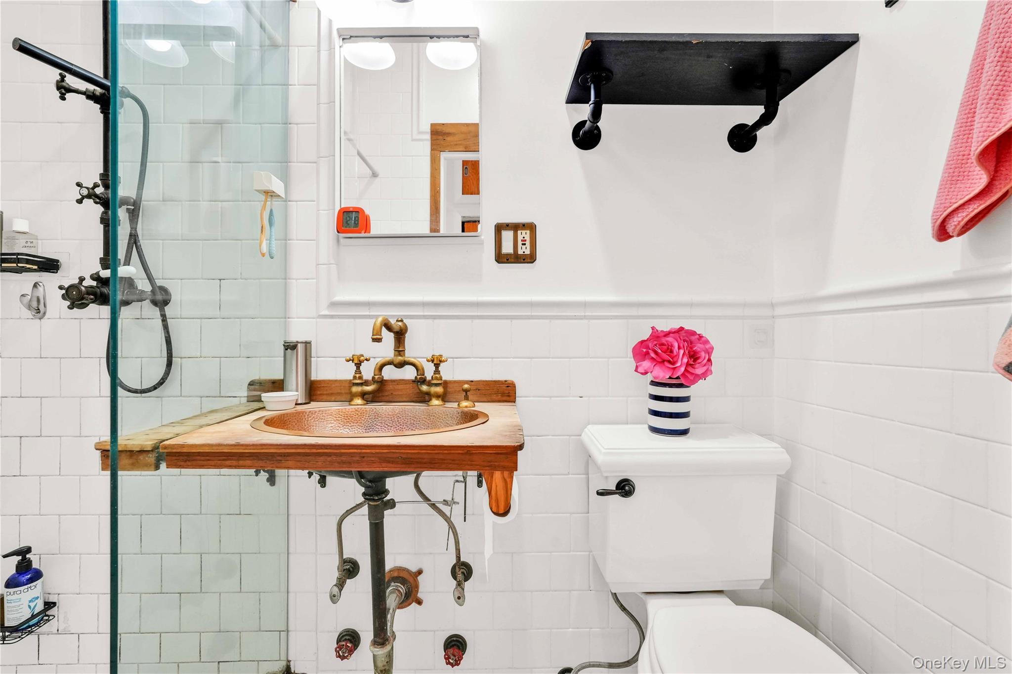 2374 38th Street, Astoria, NY 11105