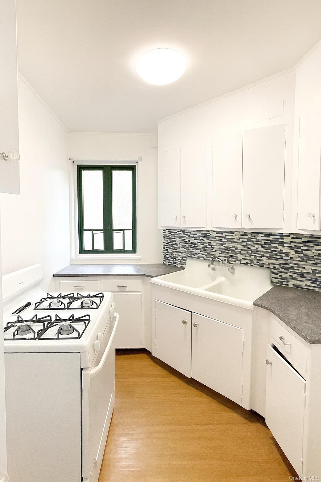 1554 Unionport Road # 3B, Bronx, NY 10462