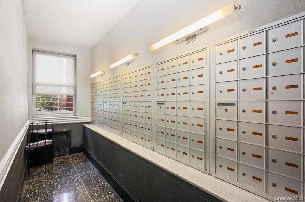 9201 Shore Road # C403, Brooklyn, NY 11209