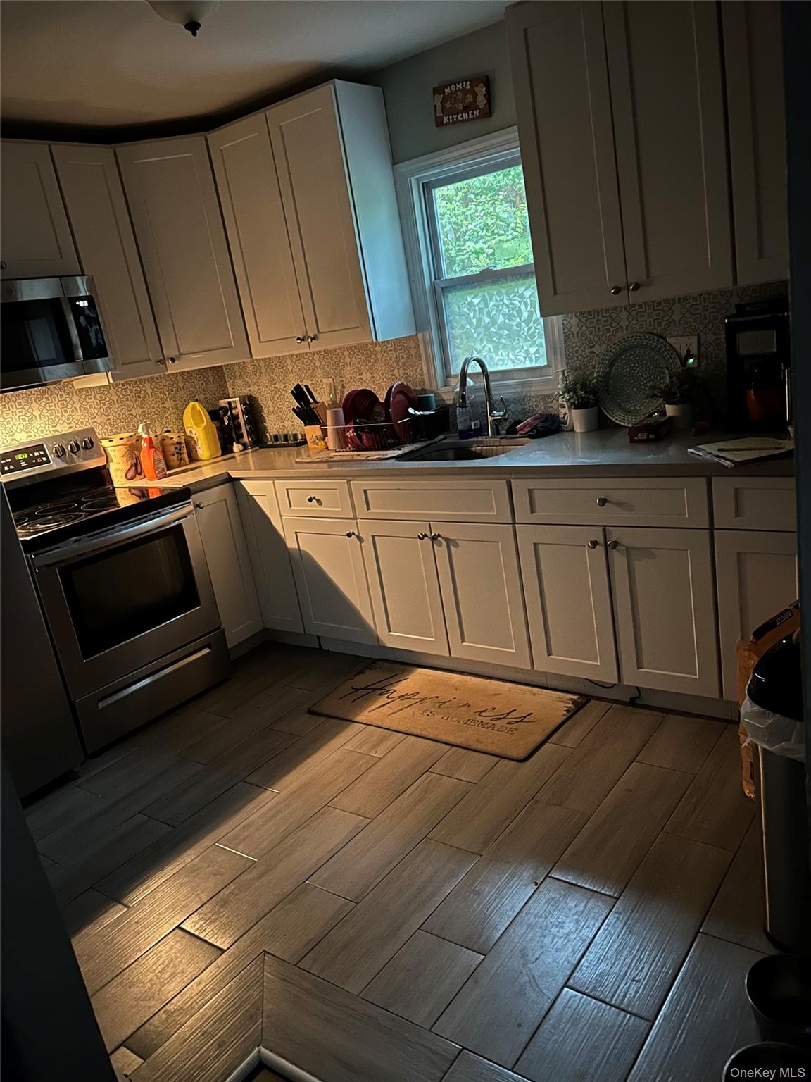 2 Barbara Lane, Medford, NY 11763