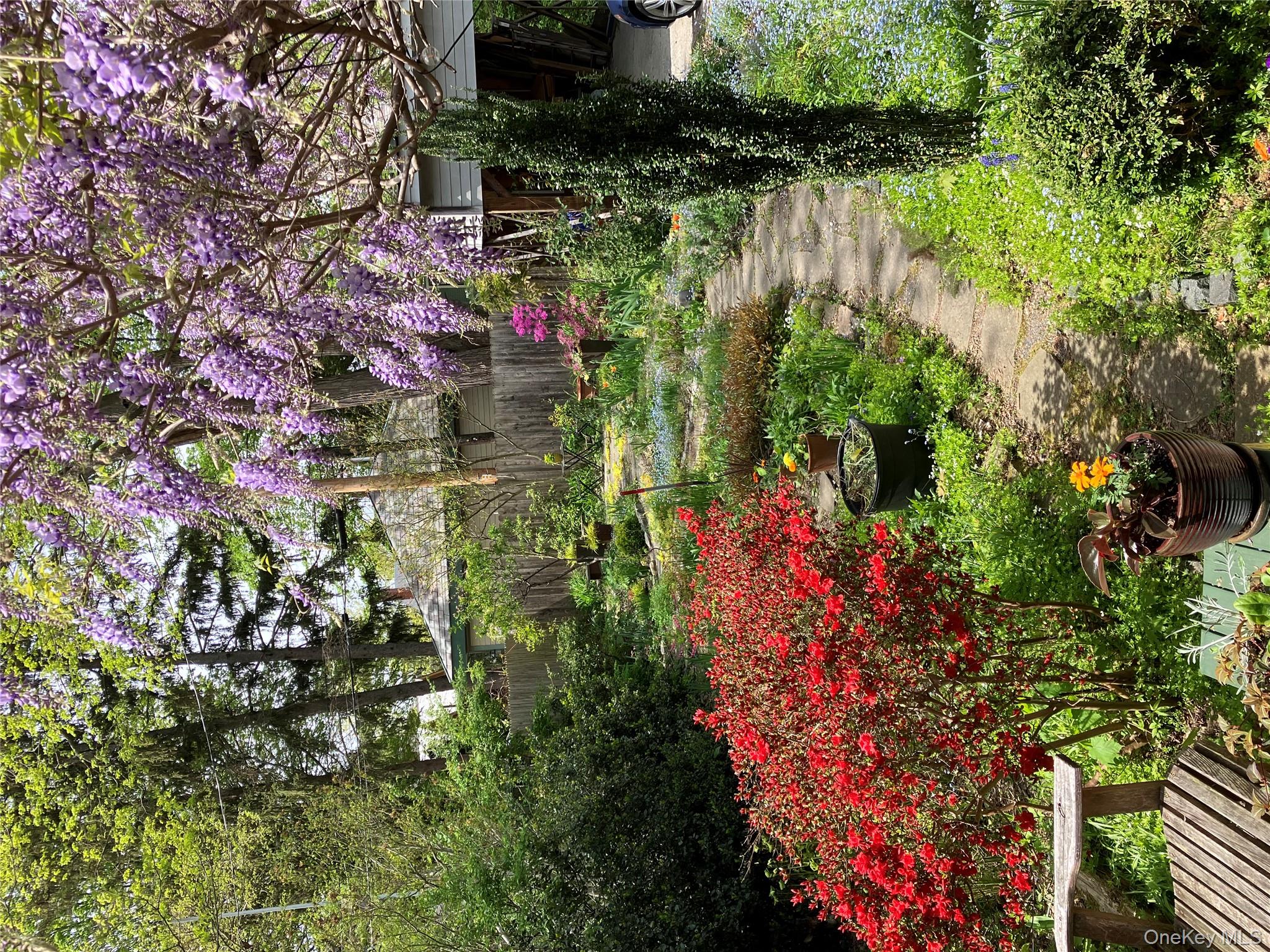 32 Carroll Street, Poughkeepsie, NY 12601