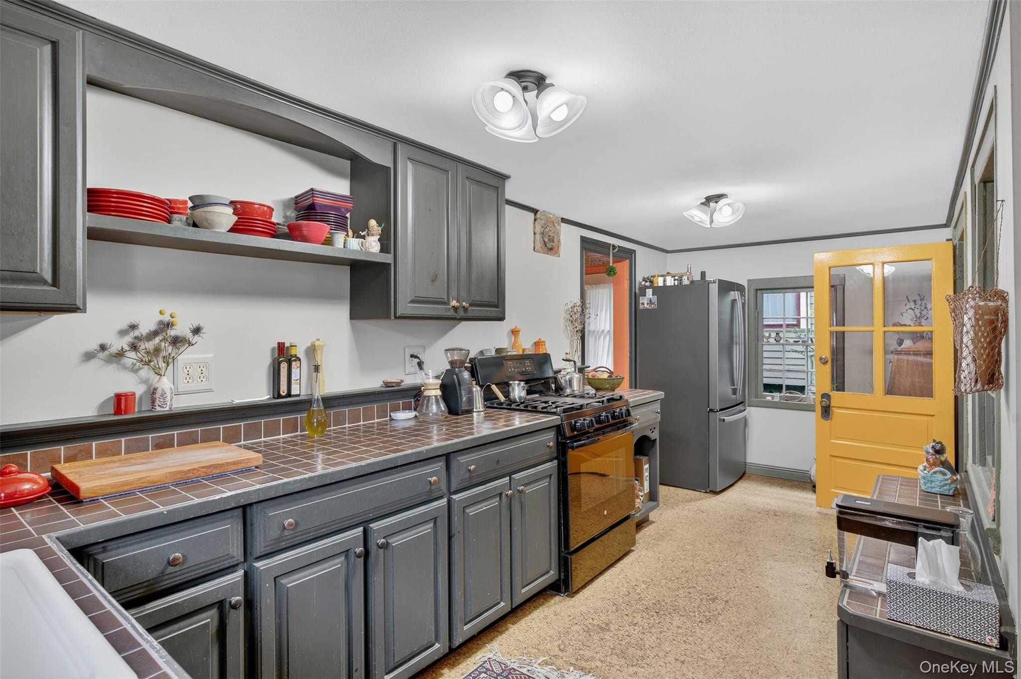 32 Carroll Street, Poughkeepsie, NY 12601