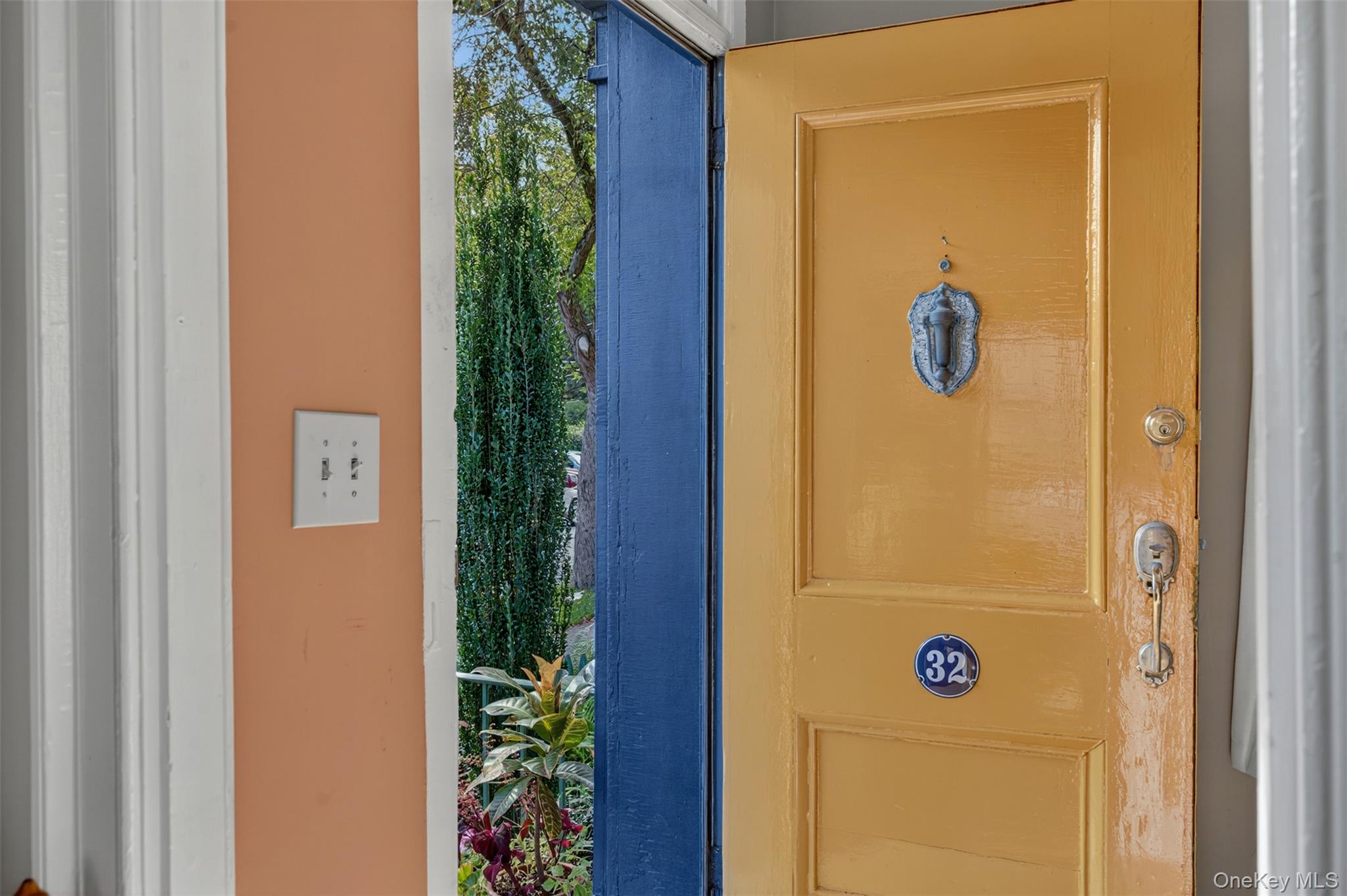 32 Carroll Street, Poughkeepsie, NY 12601