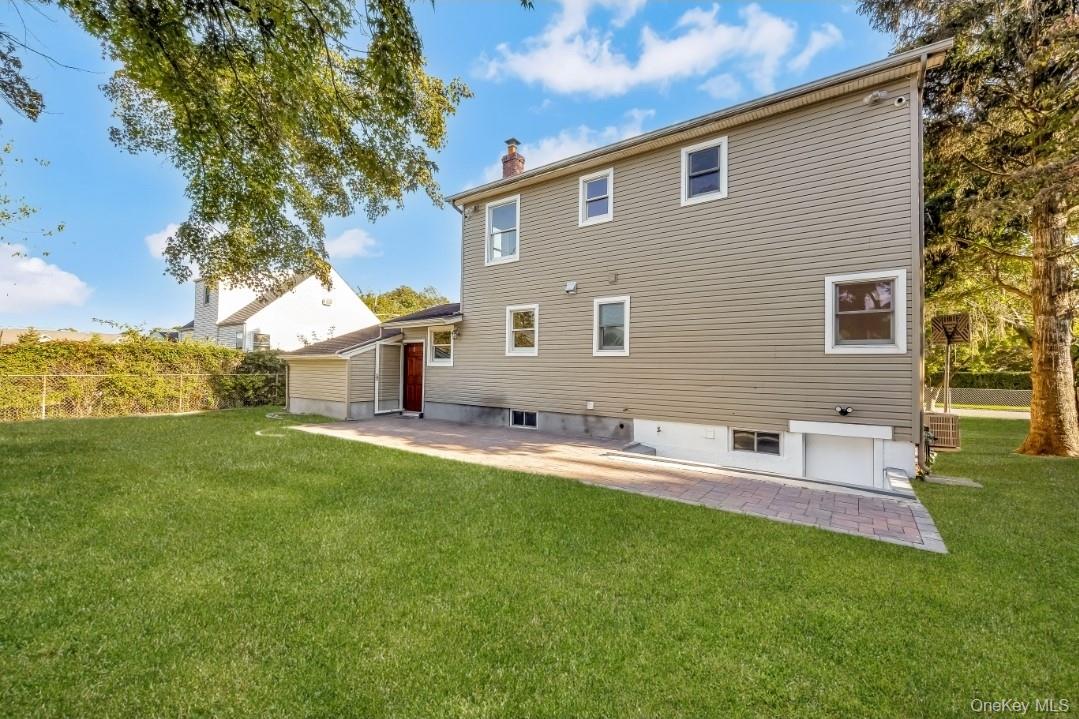 31 Fuller Avenue, West Babylon, NY 11704