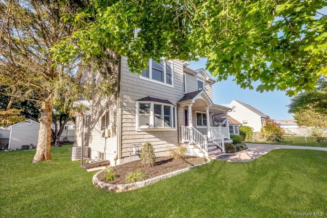 31 Fuller Avenue, West Babylon, NY 11704