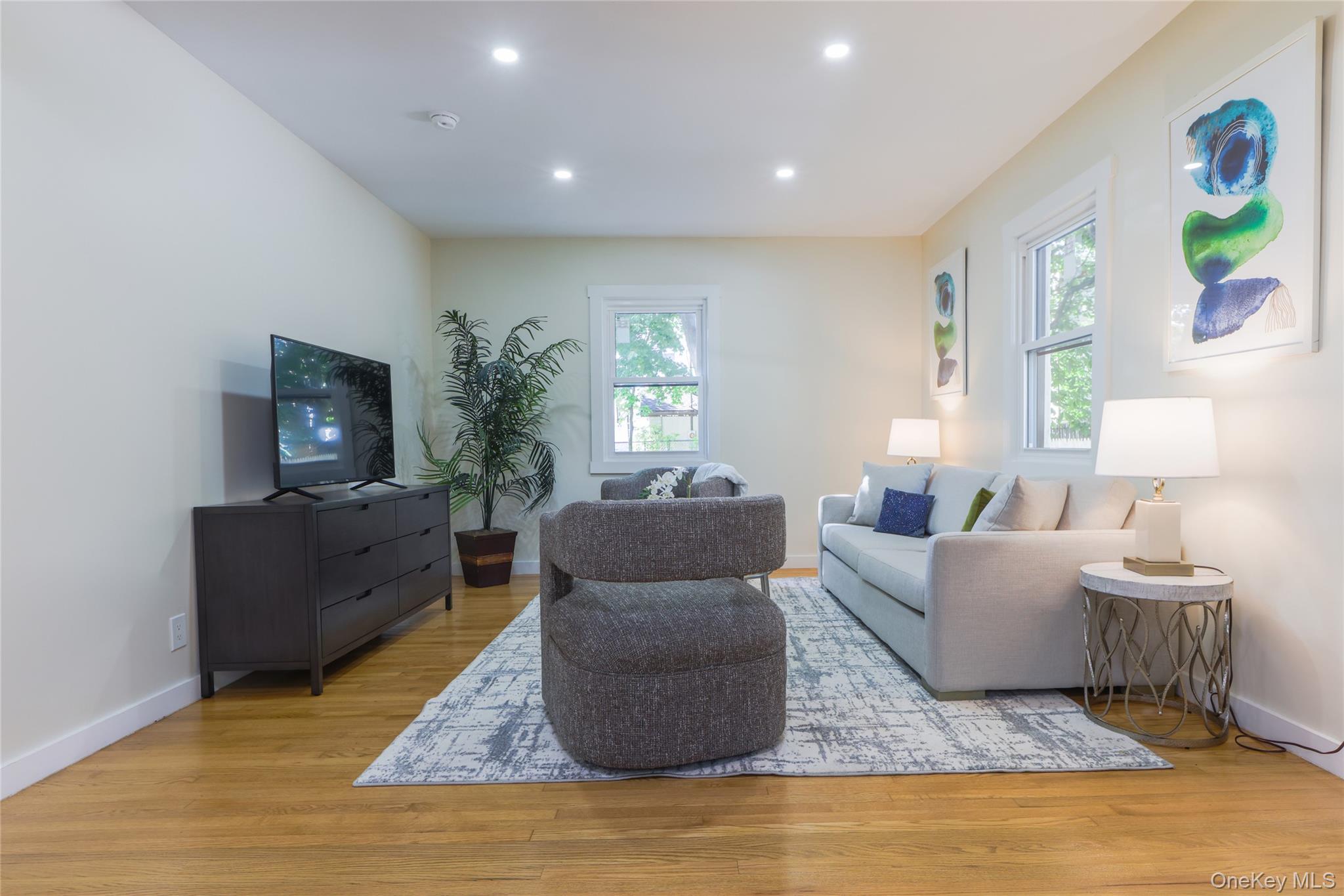 23-25 Van Duzen Place, Tuckahoe, NY 10707