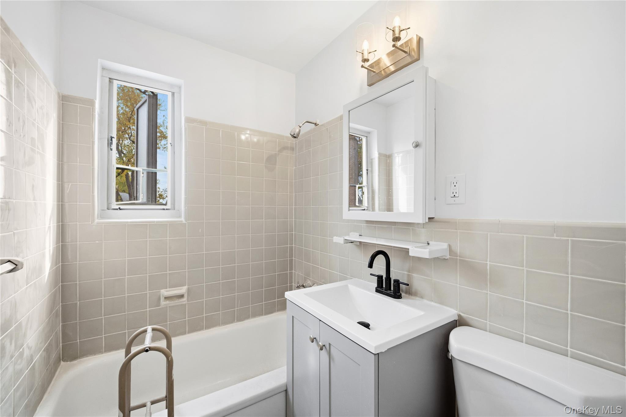 228-08 Stronghurst Avenue # Lower, Queens Village, NY 11427