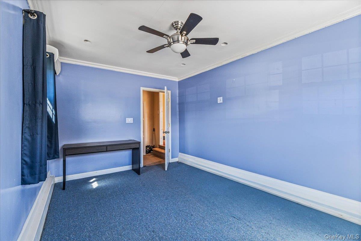 1069 Hastings Street, Baldwin Harbor, NY 11510