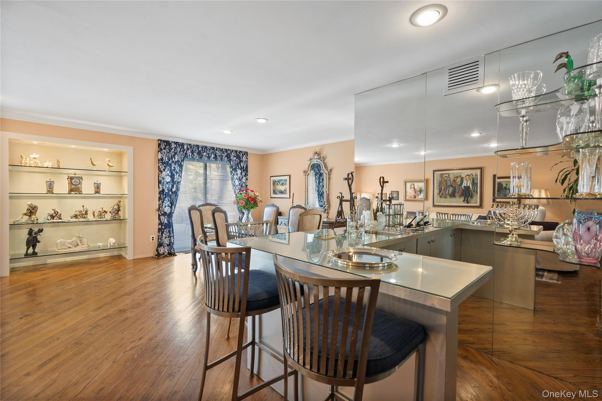 166 High Pond Drive, Jericho, NY 11753