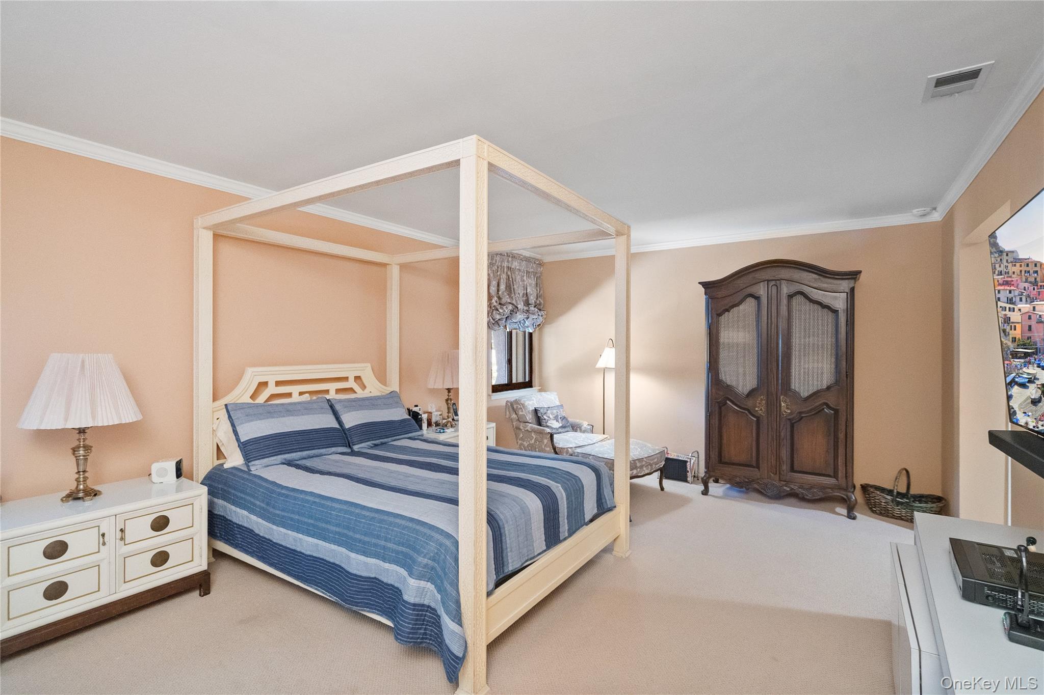 166 High Pond Drive, Jericho, NY 11753