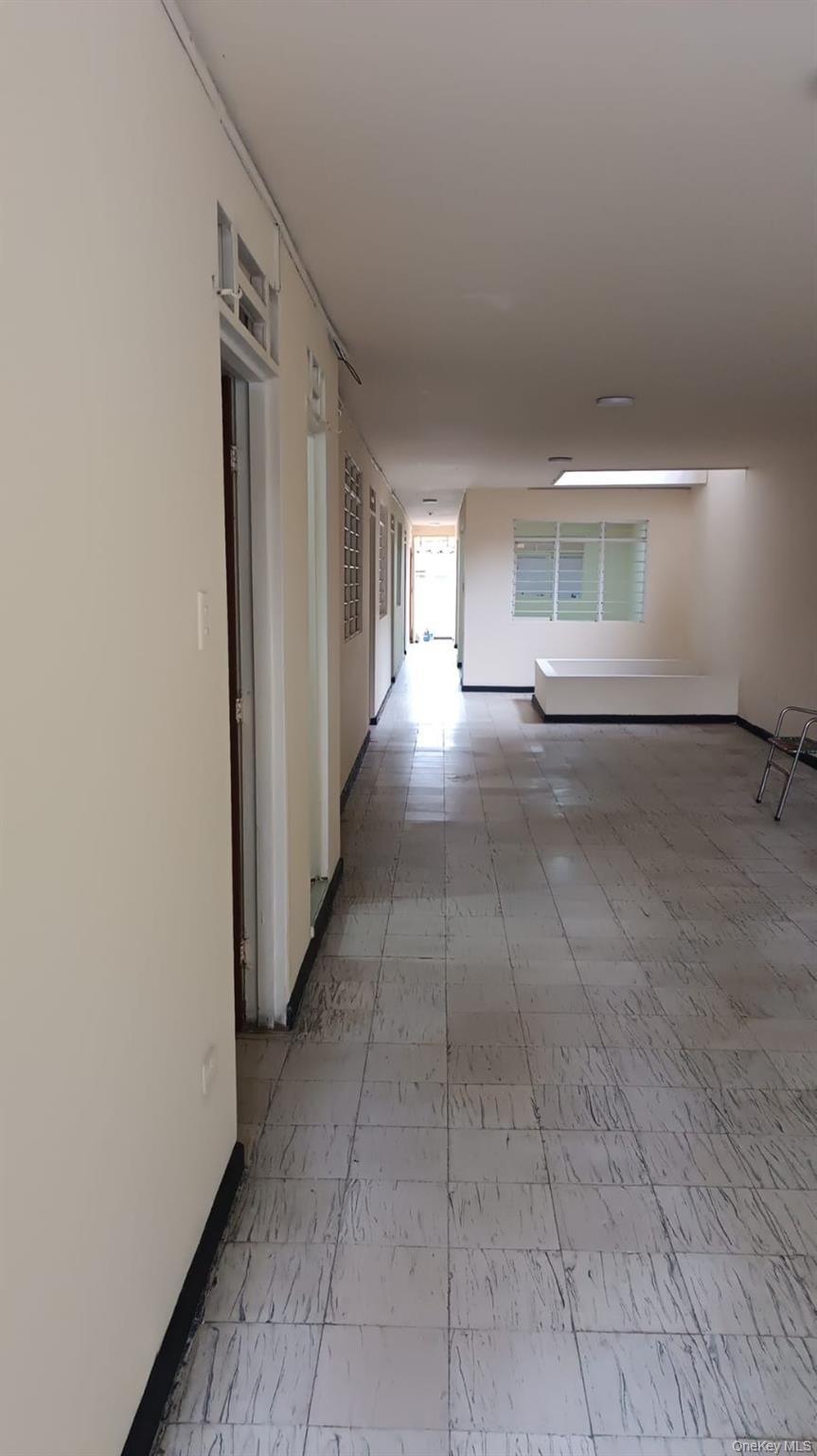 Cl. 44 # 12-51, Comuna 8, E Cl. 44 # 12-51, Comuna 8, Cali, Valle del Cauca, Street # 12-51,, Other 760041