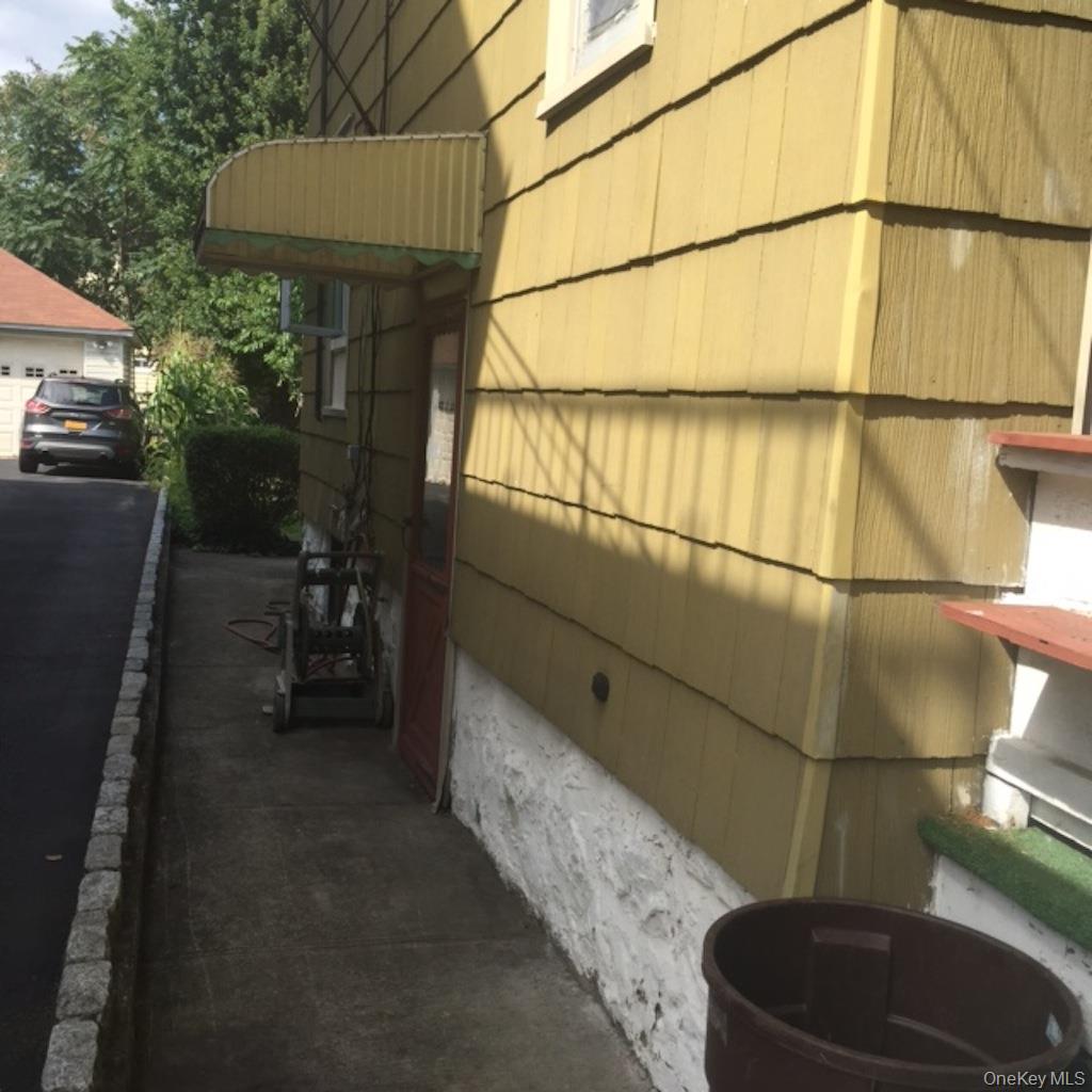 121 Coligni Avenue, New Rochelle, NY 10801